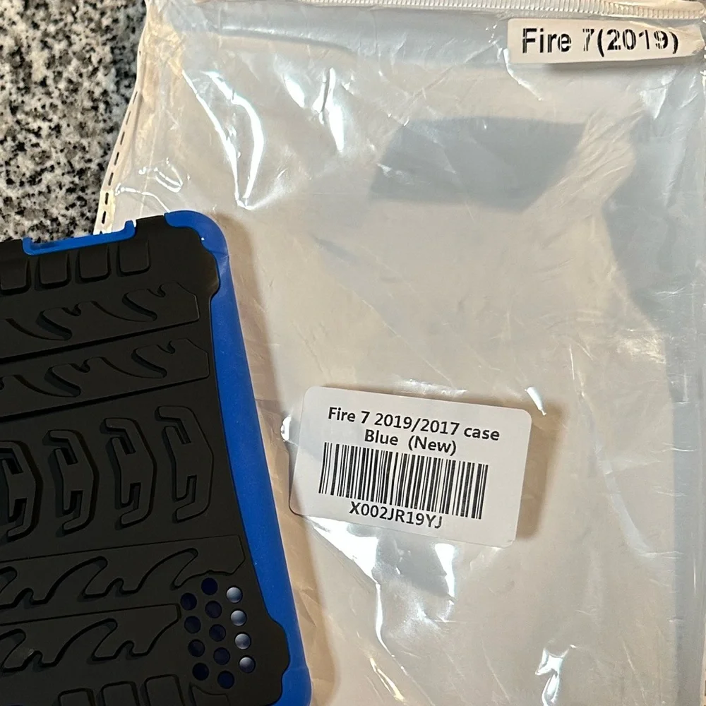 Fire tablet 7 2019/2017 brand new case